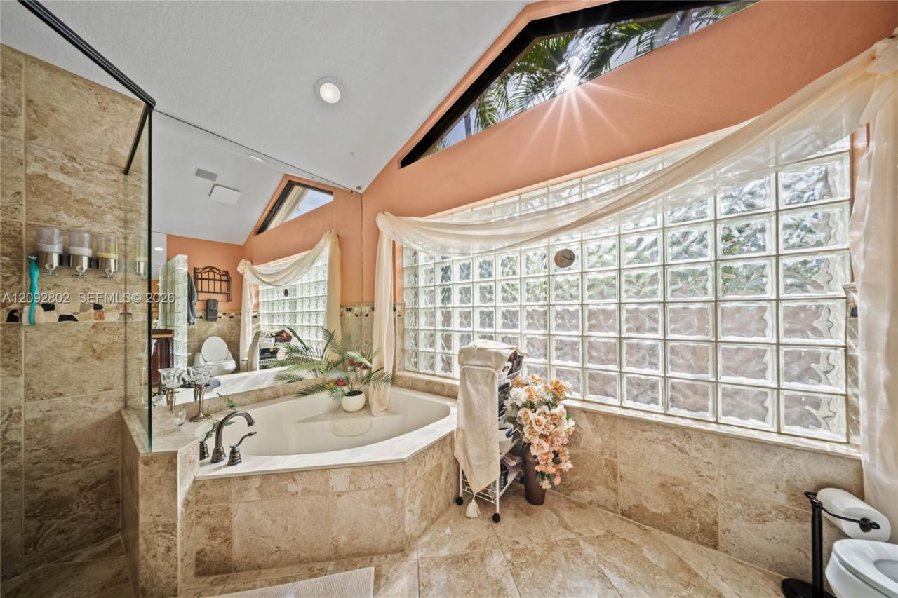4961 NW 102nd Dr, Coral Springs, FL 33076 Photo