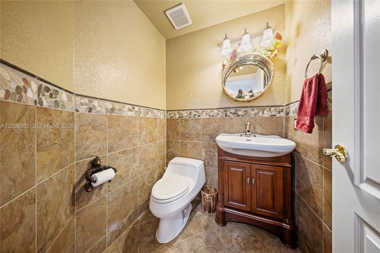 4961 NW 102nd Dr, Coral Springs, FL 33076 Photo
