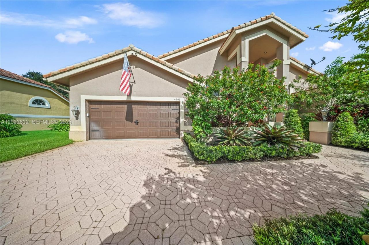 4961 NW 102nd Dr, Coral Springs, FL 33076 Photo