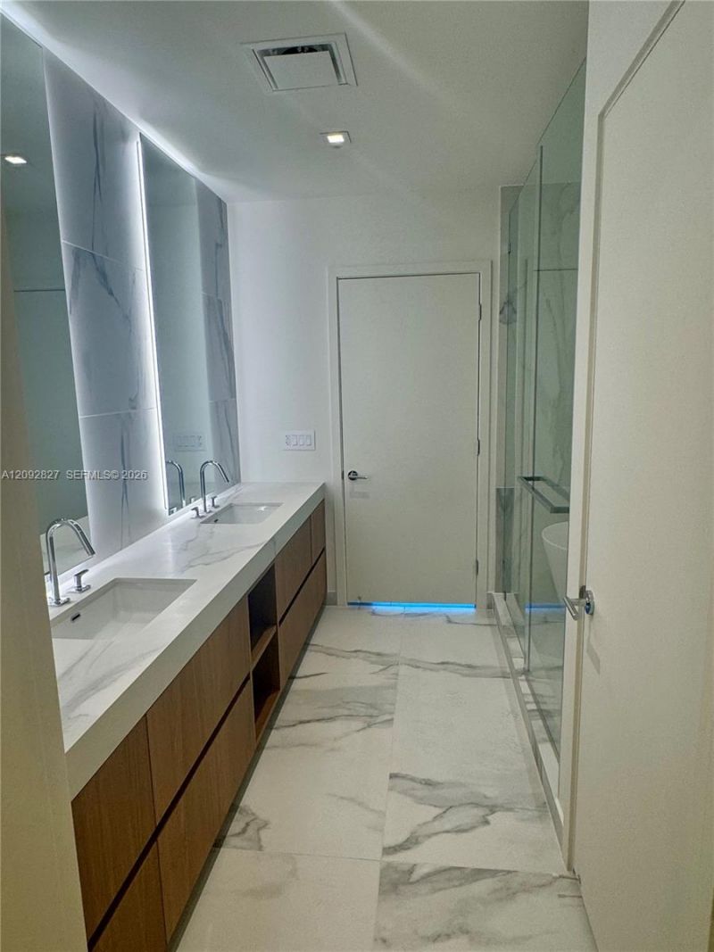 1400 Biscayne Blvd., Unit 1403, Miami, FL 33132 Photo