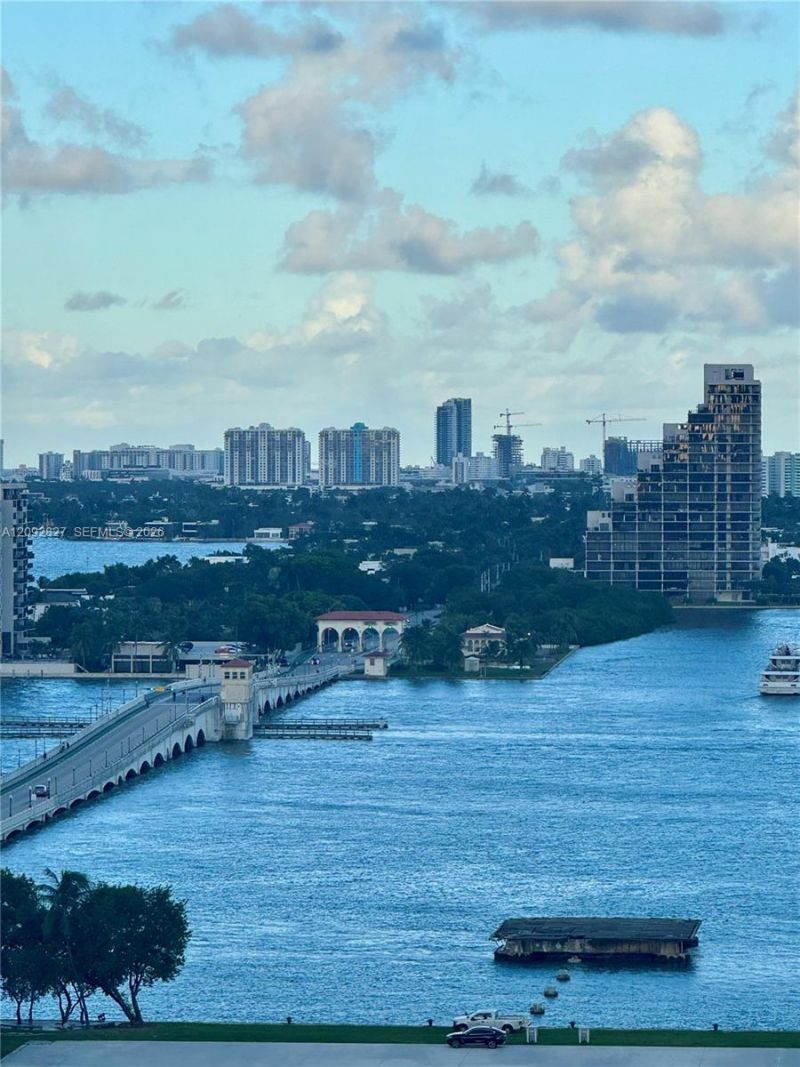 1400 Biscayne Blvd., Unit 1403, Miami, FL 33132 Photo
