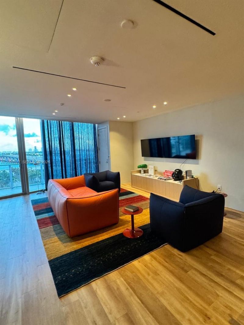 1400 Biscayne Blvd., Unit 1403, Miami, FL 33132 Photo