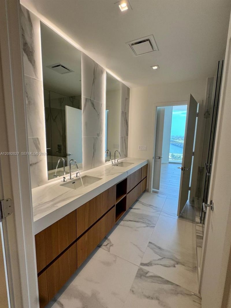 1400 Biscayne Blvd., Unit 1403, Miami, FL 33132 Photo