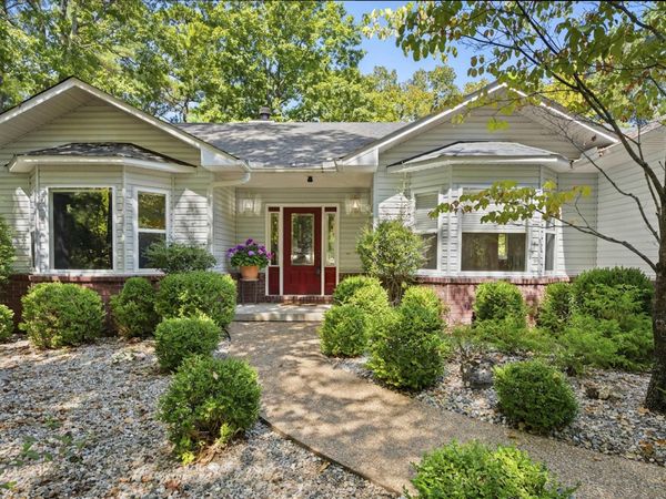 56 San Pablo Way, Hot Springs Village, AR 71909