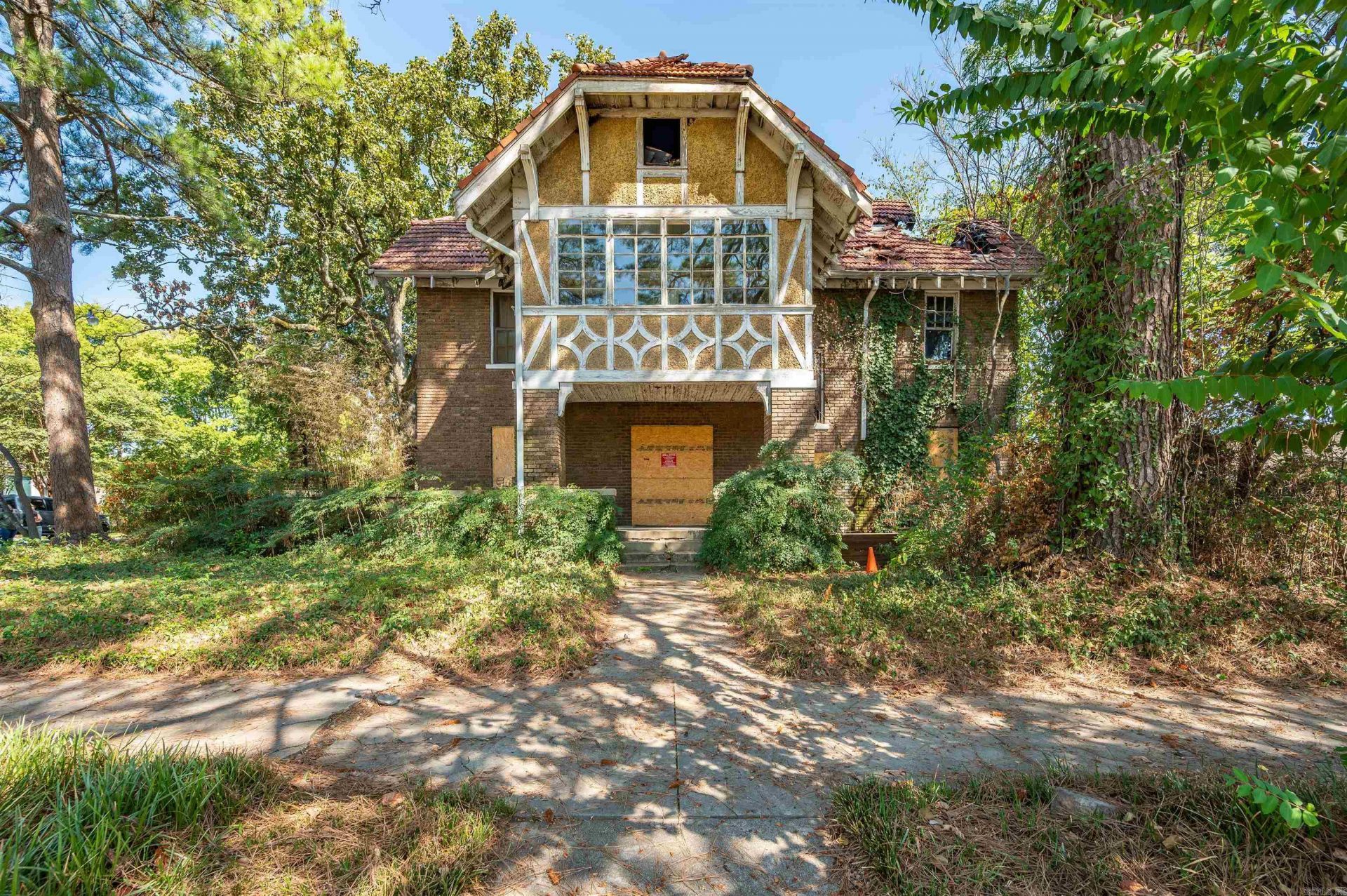 2121 S Louisiana Street Little Rock, AR 72206