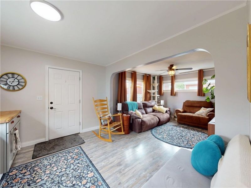 30028 Elgin Road, Wickliffe, OH 44092 Photo 12