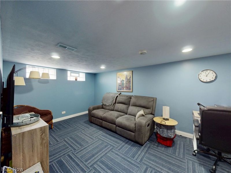 30028 Elgin Road, Wickliffe, OH 44092 Photo 34