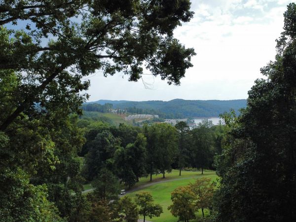 Par View Lane, LaFollette, TN 37766