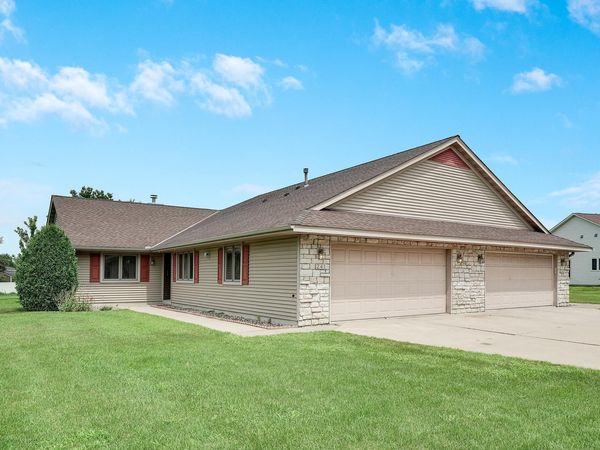 241 Tuttle Drive, Hastings, MN 55033