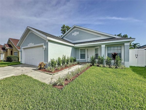 236 QUEEN MARY DRIVE , DAVENPORT, FL 33837