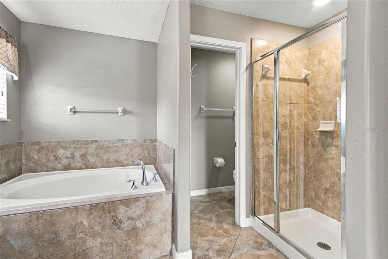 5842 Rutherford Road , Mount Dora, FL 32757 Photo
