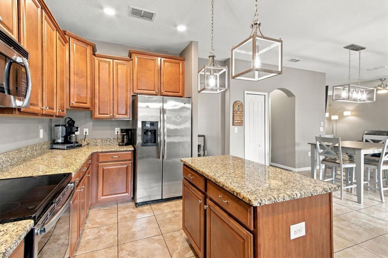 5842 Rutherford Road , Mount Dora, FL 32757 Photo