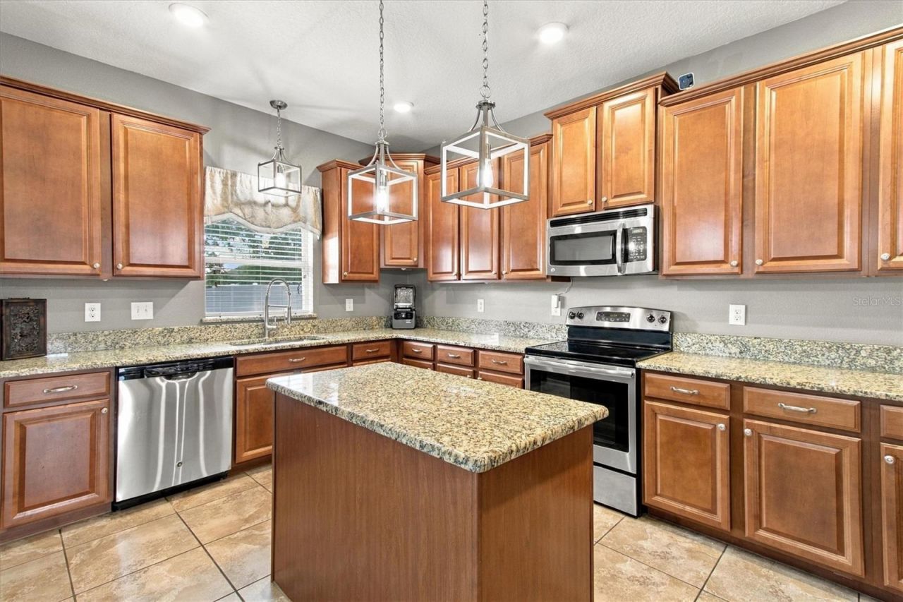 5842 Rutherford Road , Mount Dora, FL 32757 Photo