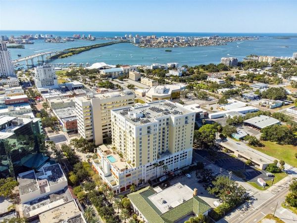 628 CLEVELAND STREET , Unit 809, CLEARWATER, FL 33755