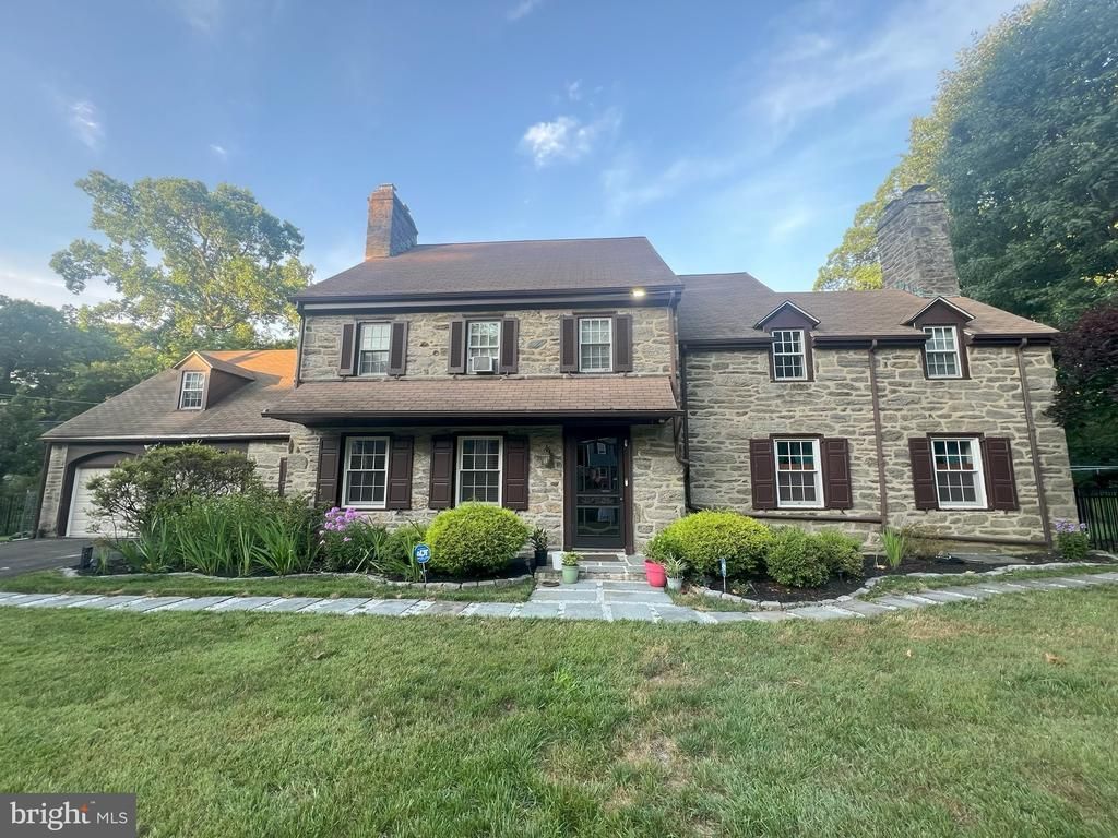 8381 GLEN ROAD , ELKINS PARK, PA 19027