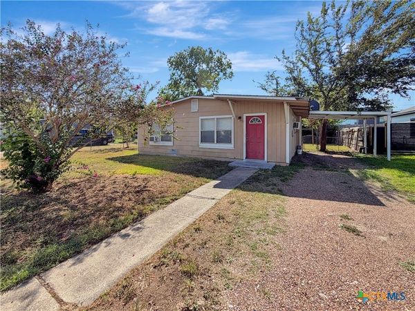 2907 Cypress Street , Victoria, TX 77901