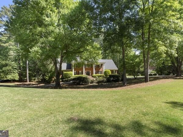1780 Brandon Hall Drive, Atlanta, GA 30350