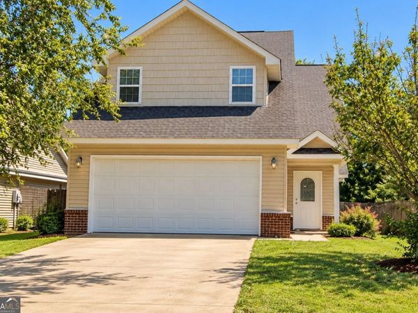 307 Hidden Creek Circle, Warner Robins, GA 31088