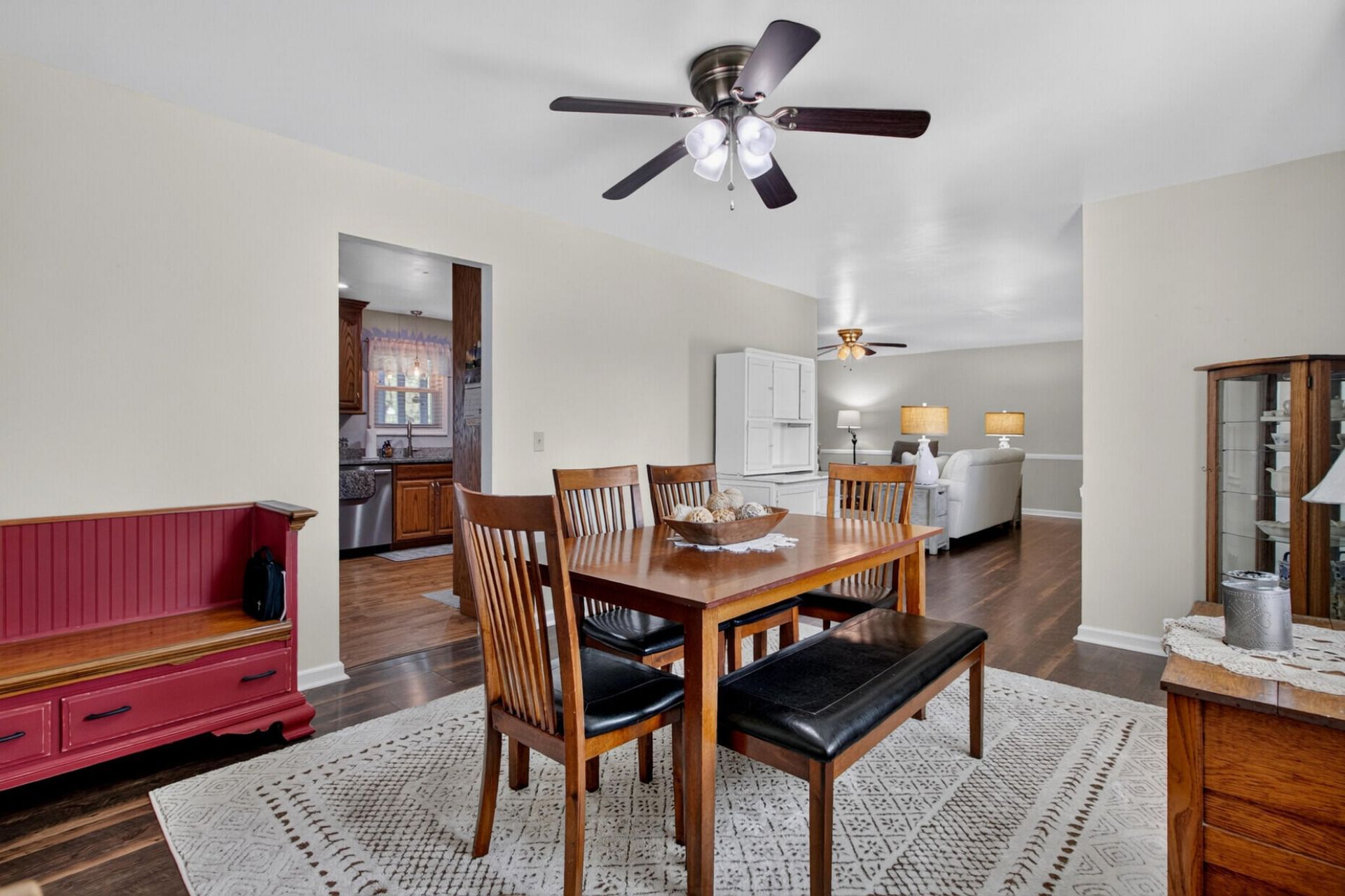 3576 Cordova Road Photo 12