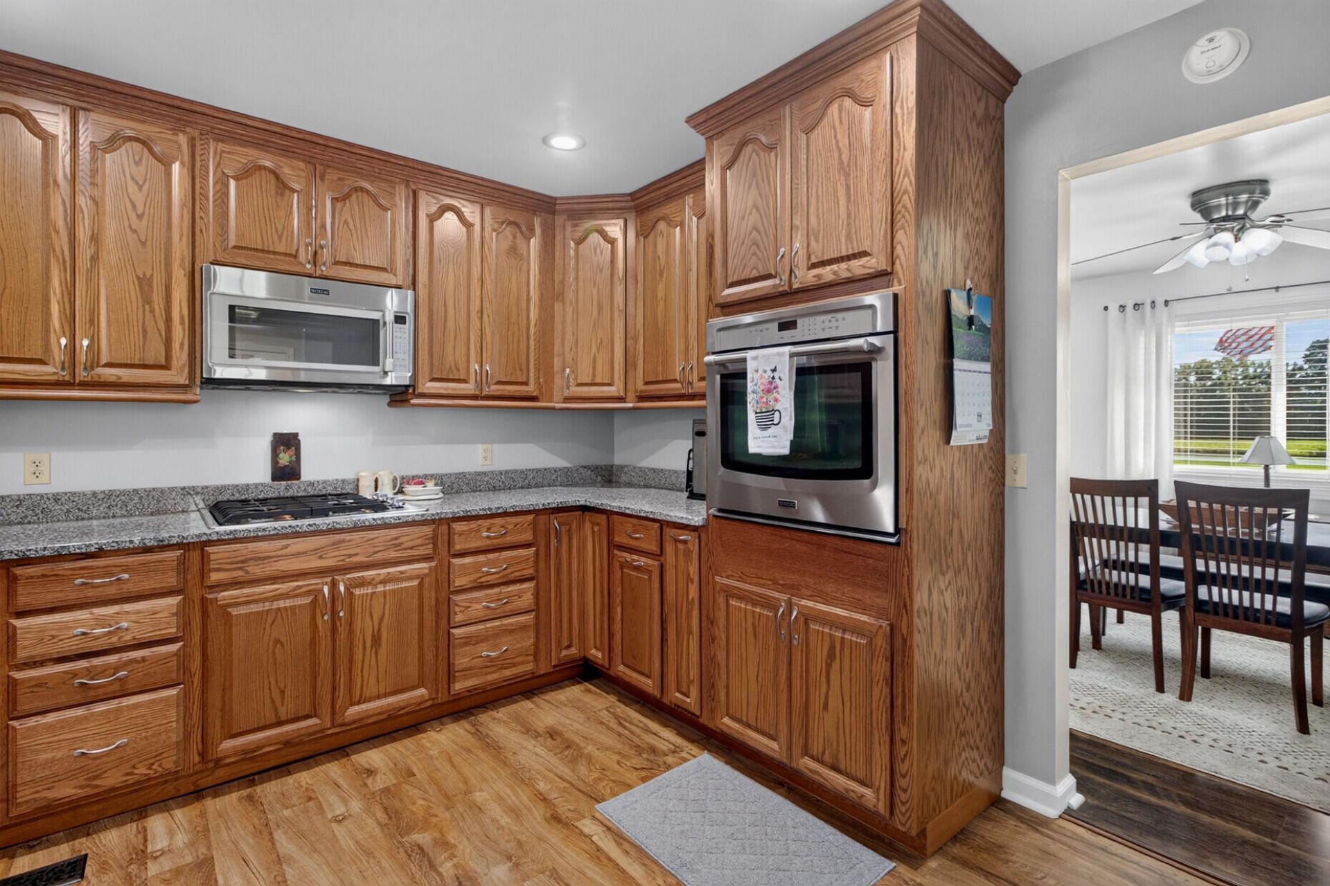 3576 Cordova Road Photo 13