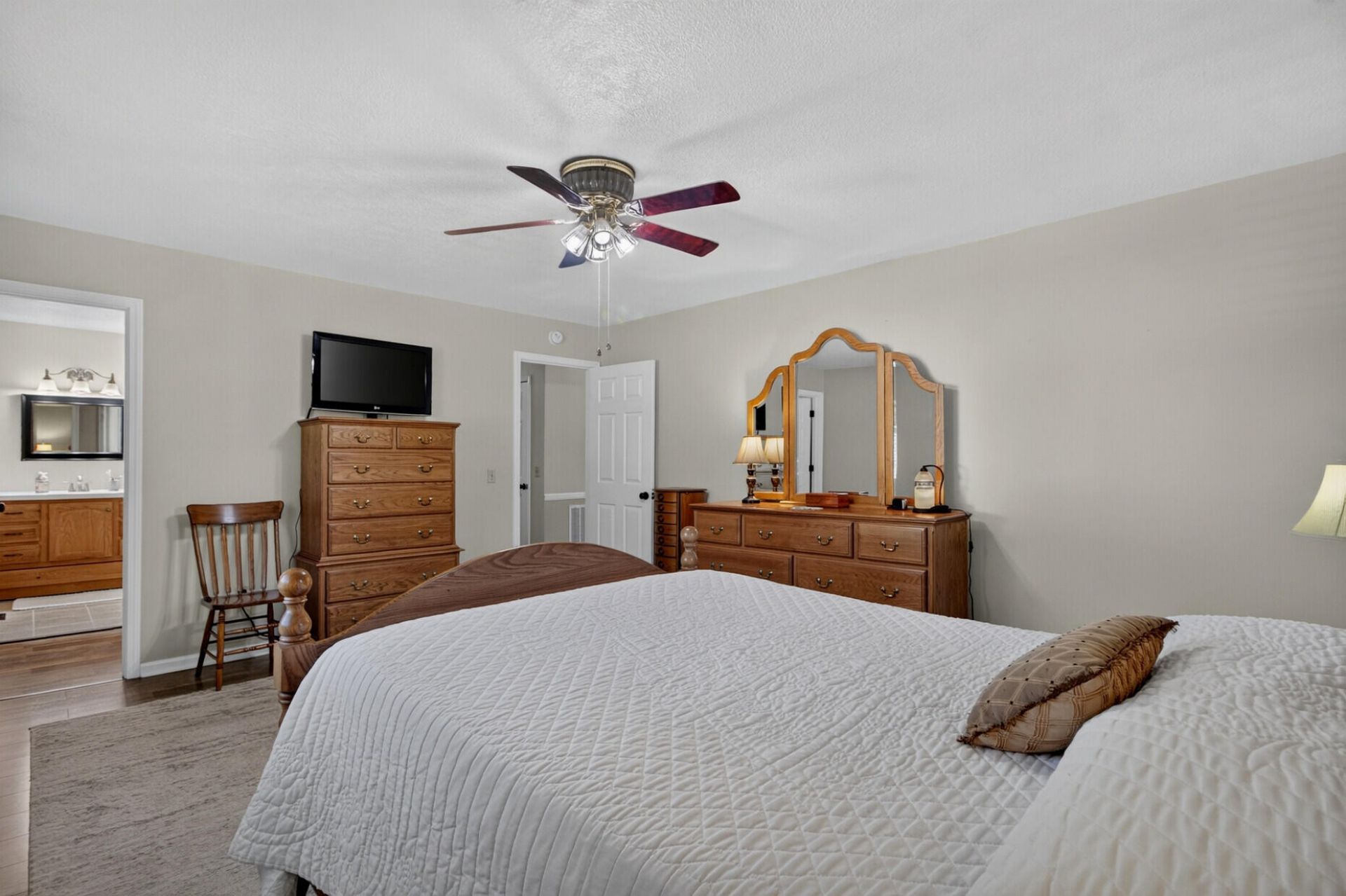 3576 Cordova Road Photo 18