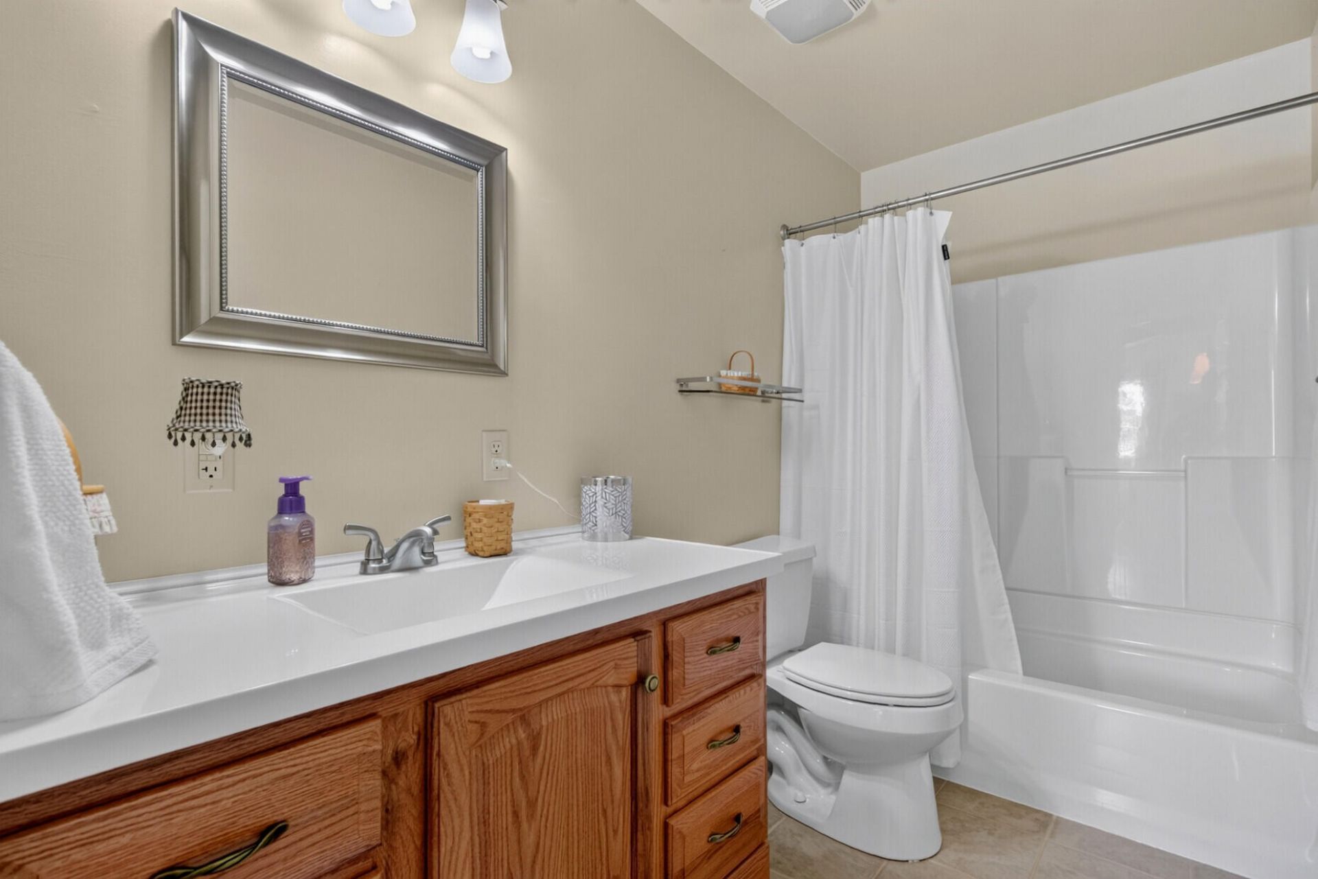 3576 Cordova Road Photo 25