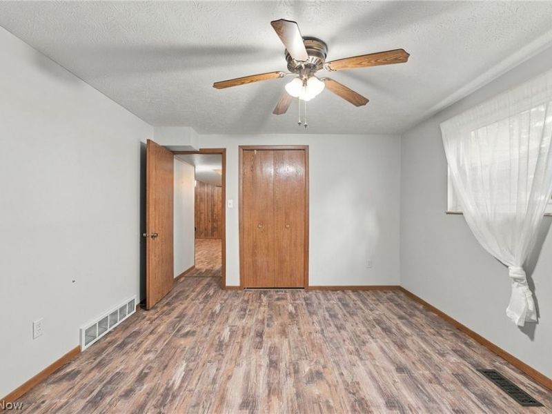 20182 Drake Road, Strongsville, OH 44149 Photo 32