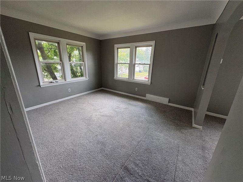 12501 Dove Avenue, Cleveland, OH 44105 Photo 18