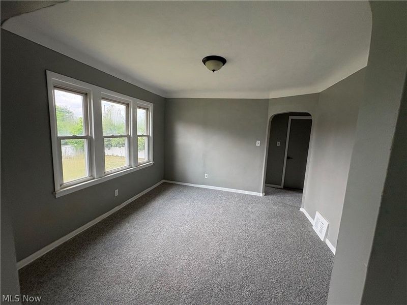 12501 Dove Avenue, Cleveland, OH 44105 Photo 21