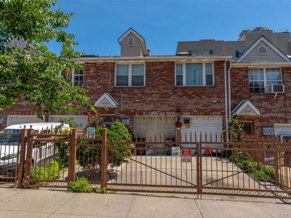 1556 Longfellow Avenue , Bronx, NY 10460