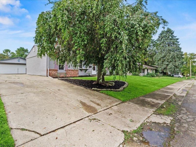 759 Mark Drive , Urbana, OH 43078 Photo 5