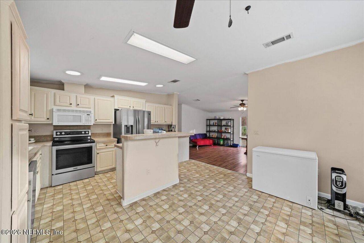137 Franklin Avenue, Pomona Park, FL 32181 Photo