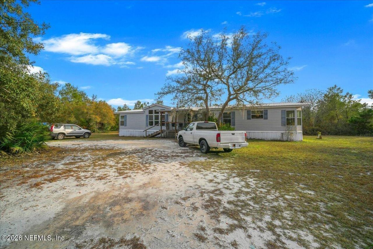 137 Franklin Avenue, Pomona Park, FL 32181 Photo