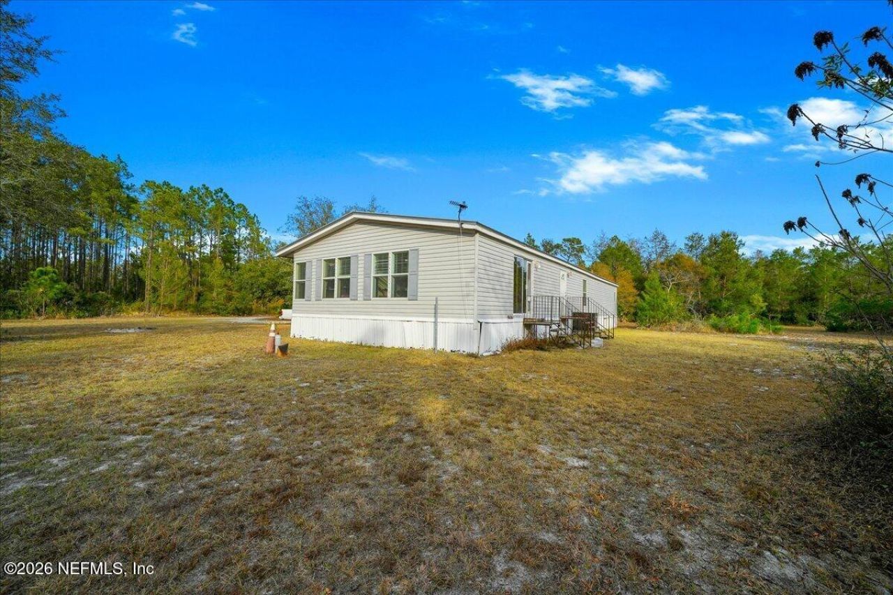 137 Franklin Avenue, Pomona Park, FL 32181 Photo