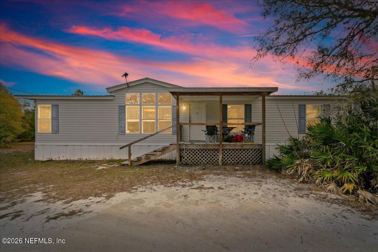 137 Franklin Avenue, Pomona Park, FL 32181 Photo
