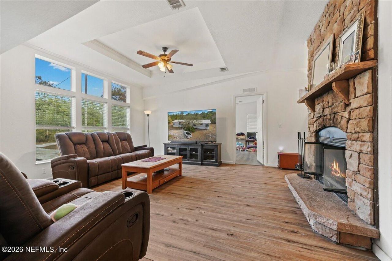 137 Franklin Avenue, Pomona Park, FL 32181 Photo
