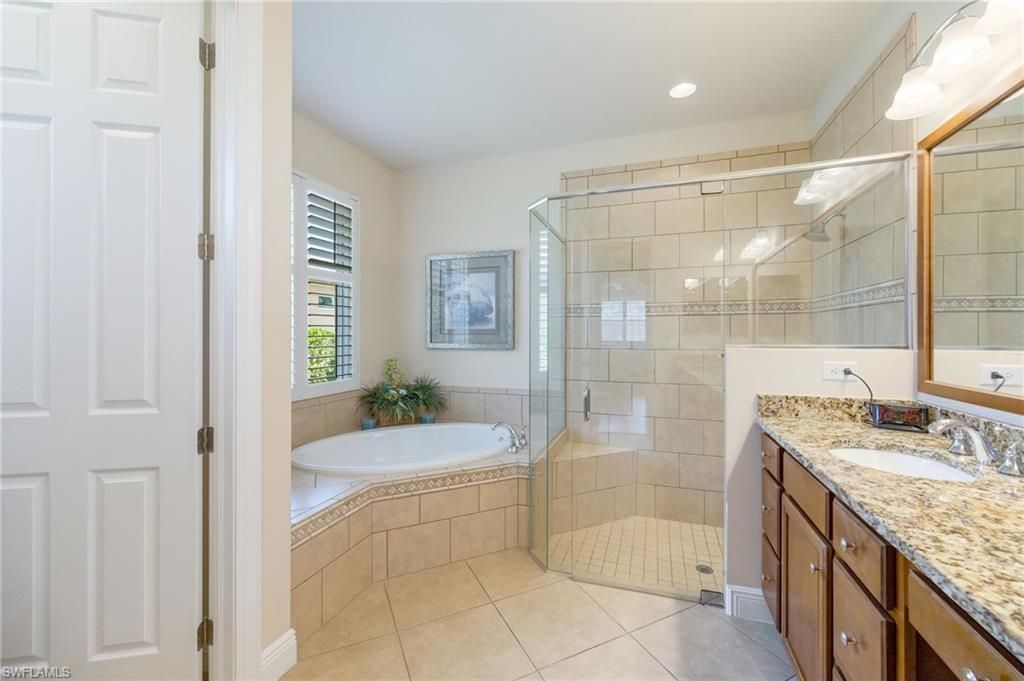 7747 Martino Cir, Naples, FL 34112 Photo