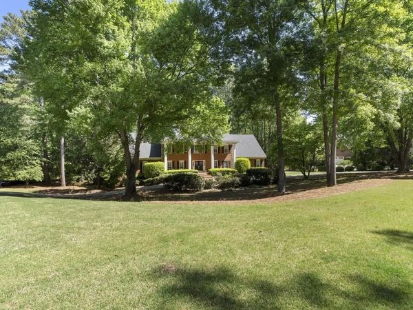1780 Brandon Hall Drive, Atlanta, GA 30350