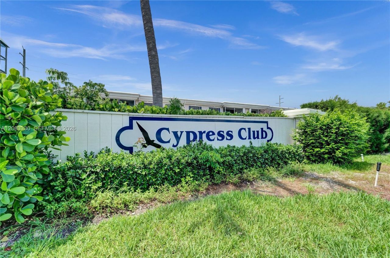 130 Cypress Club Dr, Unit 302, Pompano Beach, FL 33060 Photo