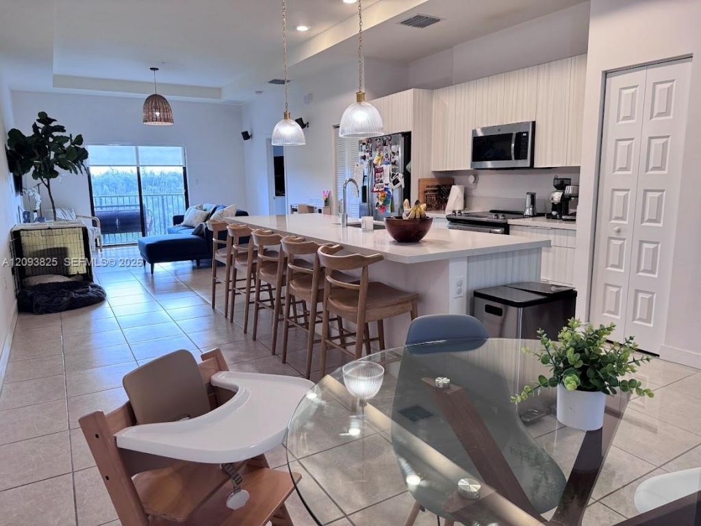 8015 NW 104th Ave , Unit 38, Doral, FL 33178 Photo