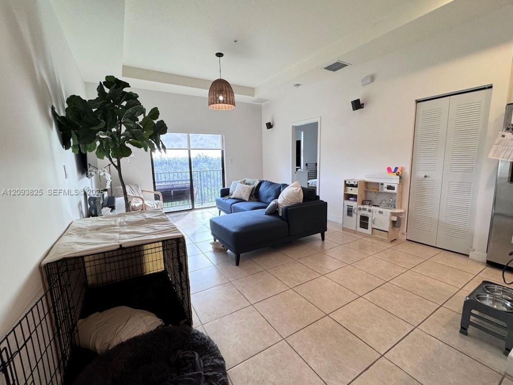 8015 NW 104th Ave , Unit 38, Doral, FL 33178 Photo