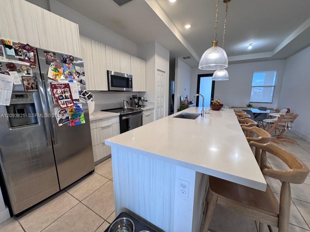 8015 NW 104th Ave , Unit 38, Doral, FL 33178 Photo