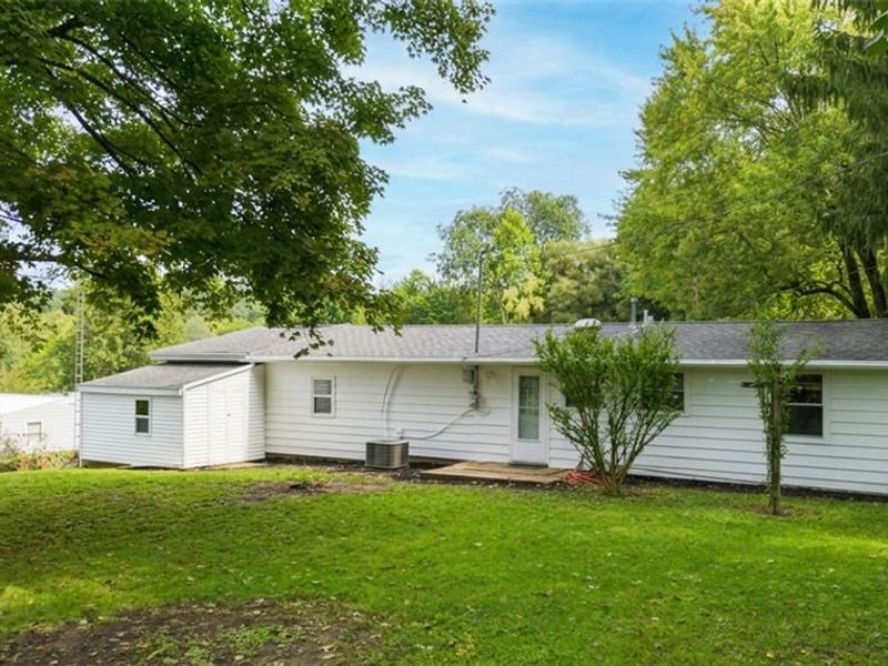 40 Shady Lane, New Paris, OH 45347 Photo 4
