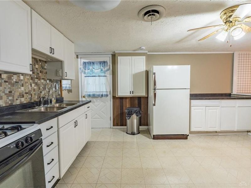 40 Shady Lane, New Paris, OH 45347 Photo 8