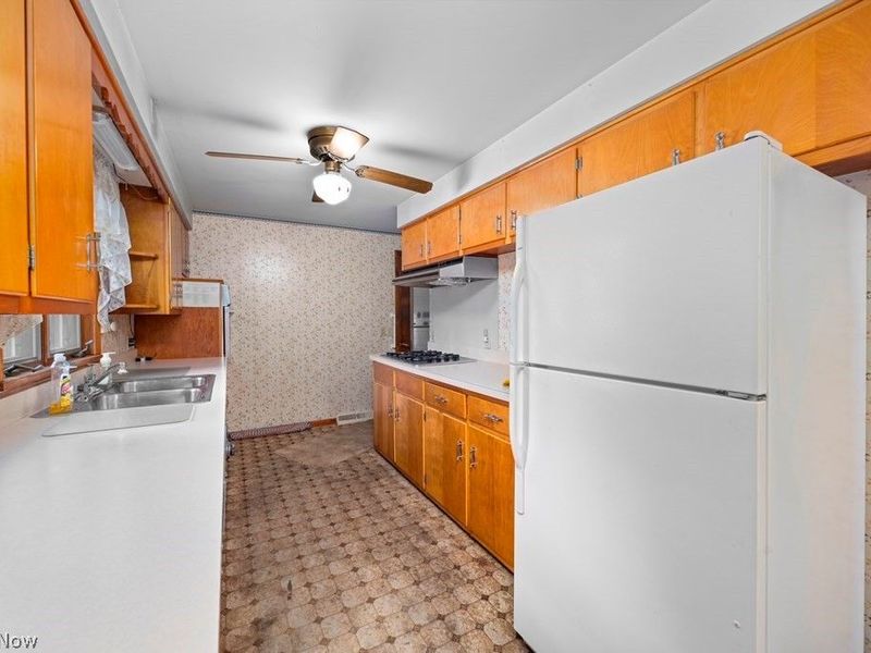124 Yunker Court, Elyria, OH 44035 Photo 26