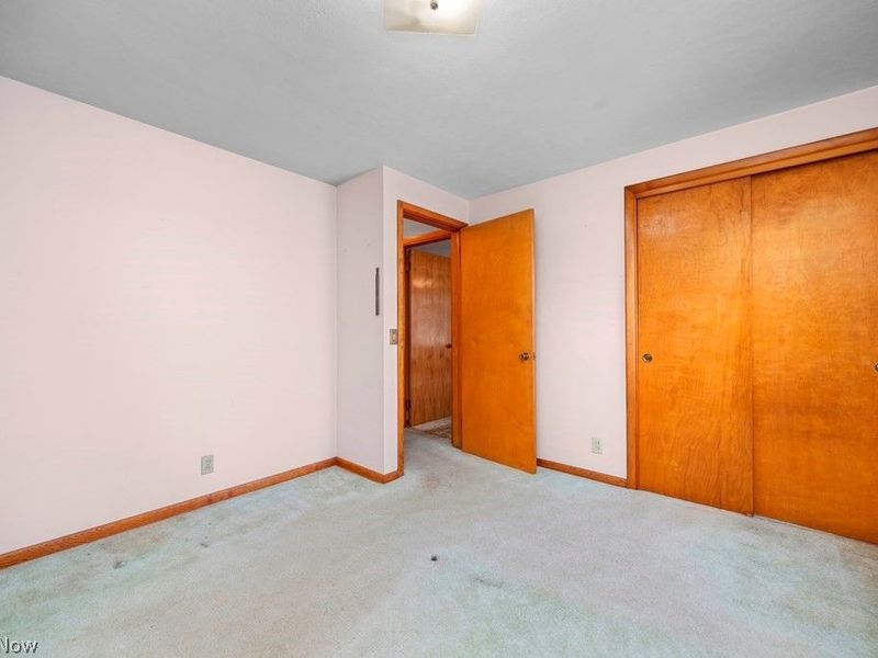 124 Yunker Court, Elyria, OH 44035 Photo 5