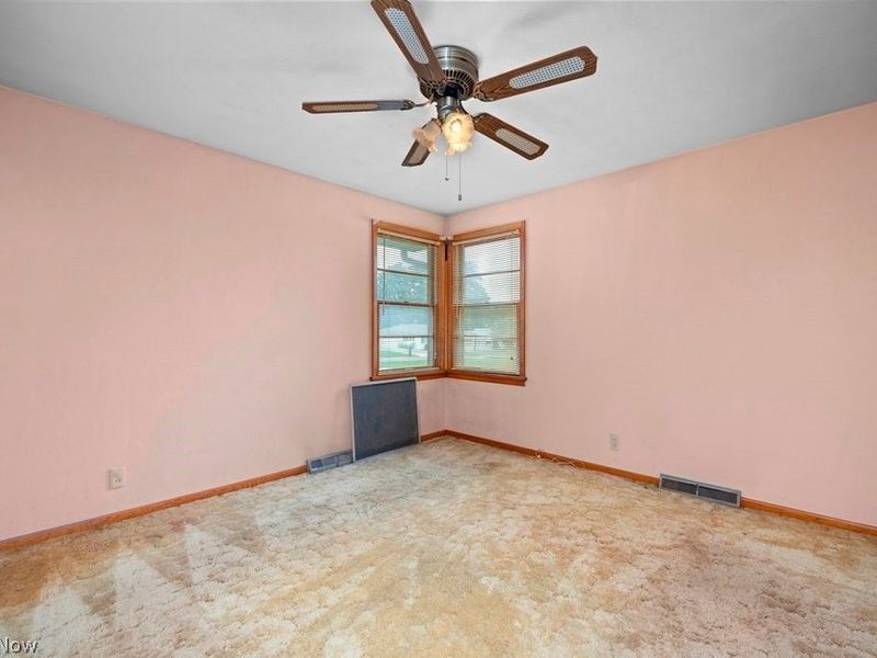 124 Yunker Court, Elyria, OH 44035 Photo 6