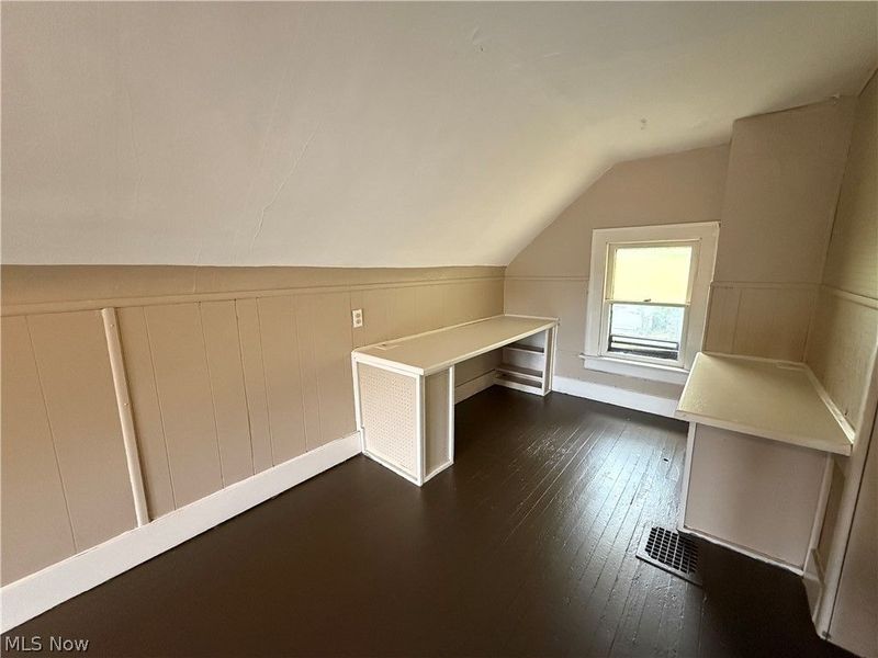 897 Polk Avenue, Akron, OH 44314 Photo 26