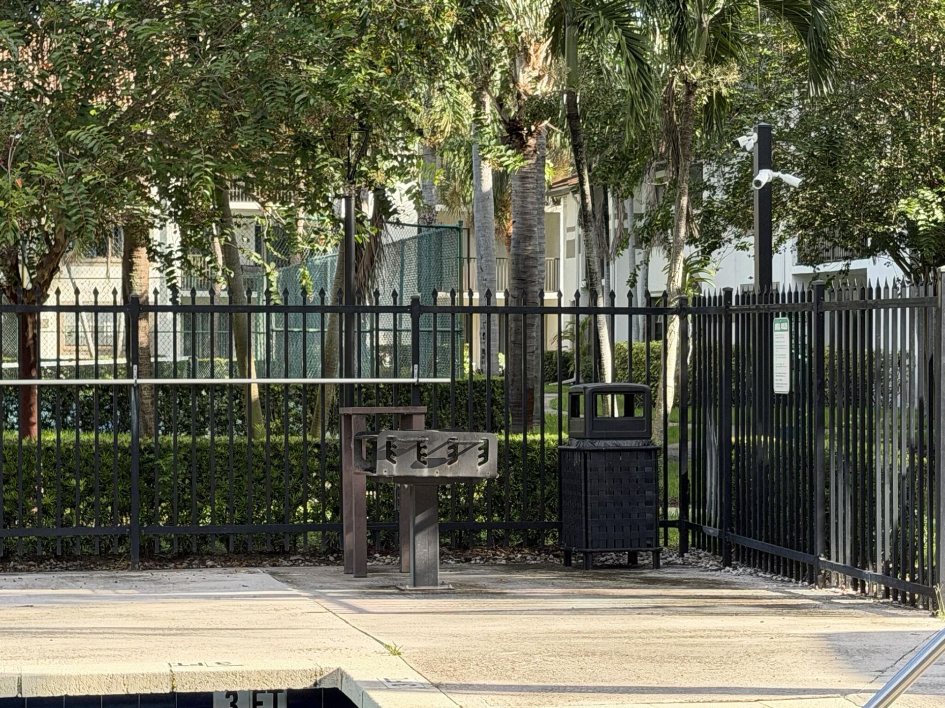 520 S Park Road, Unit 22-12, Hollywood, FL 33021 Photo