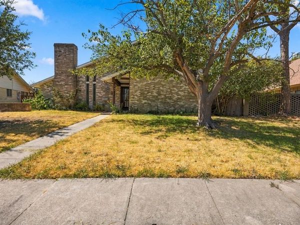 2721 Vancouver Street, Irving, TX 75062